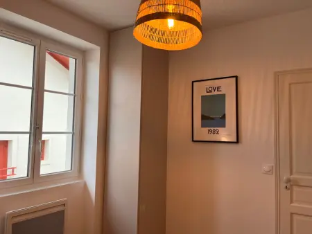 Appartement lumineux 3 pièces près des Halles et de la plage, wifi, clim, parkings proches - Photo 12