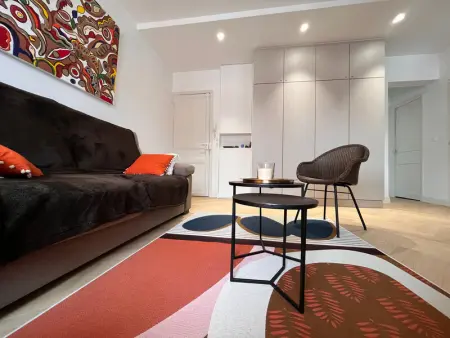 Appartement lumineux 3 pièces près des Halles et de la plage, wifi, clim, parkings proches - Photo 14