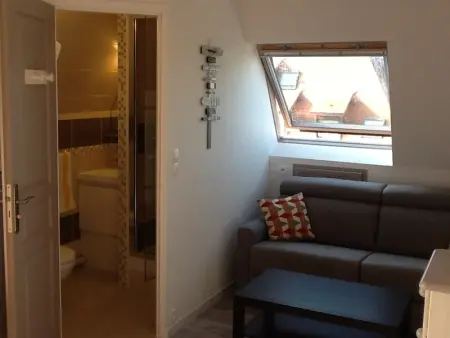 Studio cosy avec balcon à 50m de la plage, parking privatif - Photo 2