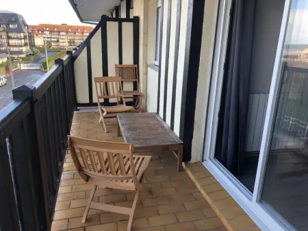 Appartement proche plage avec balcon, 4 couchages, parking privé, idéal pour familles! - Photo 8