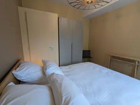 Charmante maison à Angoulême, cour privée, proche parc et bus, accueil bébé, Wifi, animaux acceptés - Photo 9