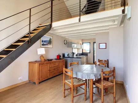 Appartement mezzanine sur plage, rénové, wifi inclus - Photo 2