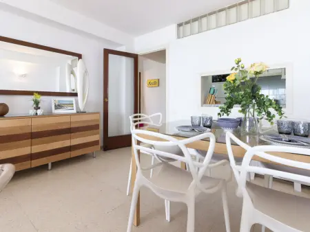 Appartement en bord de mer avec terrasse, climatisation et WiFi à La Pineda - Photo 6