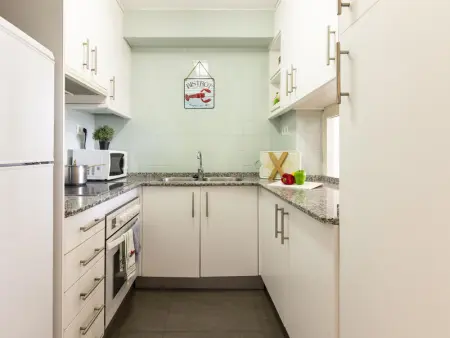 Appartement en bord de mer avec terrasse, climatisation et WiFi à La Pineda - Photo 7