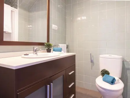 Appartement en bord de mer avec terrasse, climatisation et WiFi à La Pineda - Photo 16