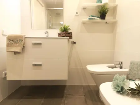 Appartement 3 chambres avec clim, WiFi et terrasse près de la plage - La Pineda - Photo 18