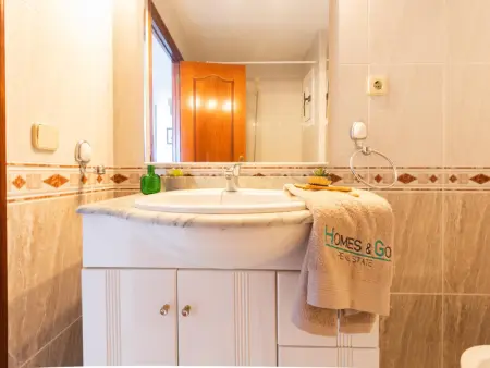 Appartement en bord de mer avec terrasse privée à La Pineda – 3 chambres, WiFi gratuit - Photo 18