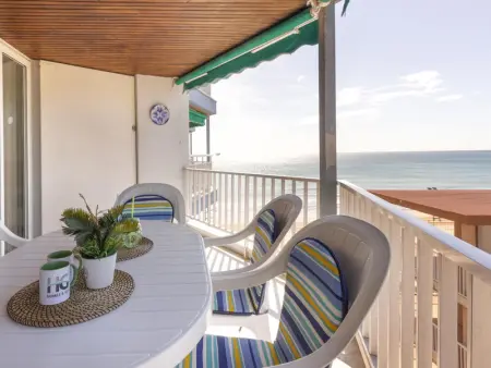 Appartement spacieux 3 chambres avec terrasse, clim et WIFI à La Pineda - Photo 22