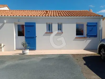 Maison à La Tranche sur Mer, Maison de vacances à La Tranche-sur-Mer, 800m plage, commerces à pied, terrasse, parking, 4 pers - L865319