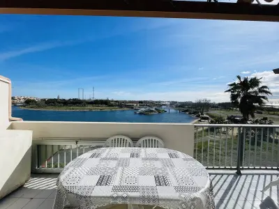 Appartement à Cap d'Agde, Appartement proche plage Richelieu avec piscine, clim et parking - L908805