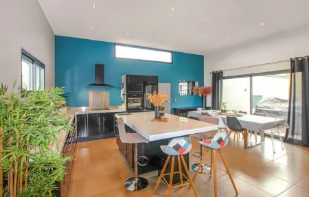 Location Maison 6 personnes à Lussas - Photo 4