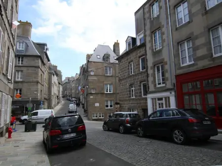 Studio lumineux avec équipements complets à Granville - Photo 9