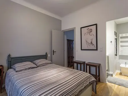 Plein Centre Historique, Plage à 2 Pas, 3 Étoiles, Appartement Rénové, 1 Chambre - Photo 8