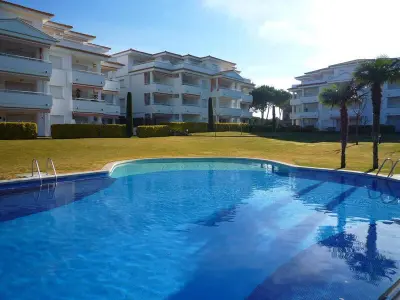 Appartement à Pals, Alquiler apartamento planta baja cerca Golf de Pals - L909035