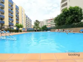 Appartement à Salou, Loft moderne à Salou avec climatisation, piscines, Wi-Fi, près de la plage - L909044