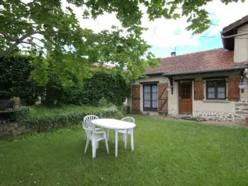 Gite à Saint Médard en Forez,Gîte chaleureux avec cheminée, grande terrasse, jeux pour enfants et promenades à dos d'ânes FR-1-496-283 N°865625