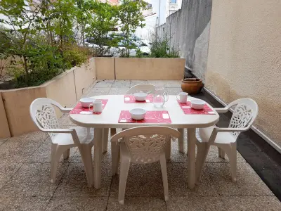 Appartement à Arcachon, Charmant T2 à Arcachon, Proche Plage et Centre, Parking Privé, TV, WIFI, Terrasse - L909265