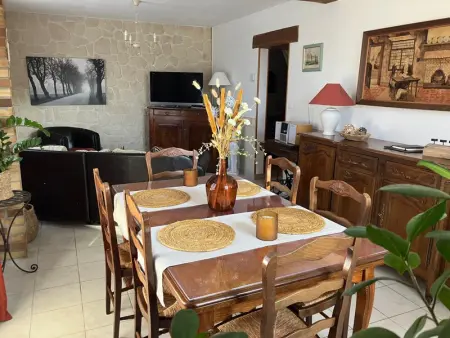 Charmante maison en pierre avec jardin près de Pierrefonds, équipée et accueillante pour animaux. - Photo 4