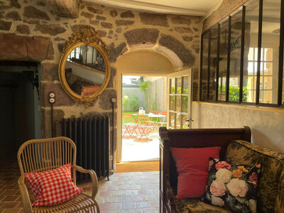 Ti Bras la maison médiévale vous ouvre ses portes, Maison 5 personnes à Trégastel FR-1-542-54