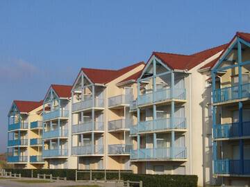 Location Appartement à Cucq Stella Plage,Appartement à 50m de la mer pour 6 personnes. FR-1-236-101 N°909318