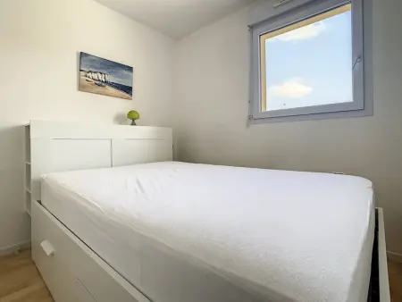 Appartement lumineux à 100m de la plage avec balcon, parking, idéal pour séjours courts et longs - Photo 9