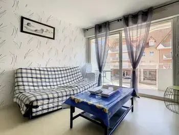 Wohnung in Cucq Stella Plage,Appartement lumineux 2 chambres avec balcon, à 500m de la plage - Centre-ville Stella-Plage FR-1-236-65 N°909336