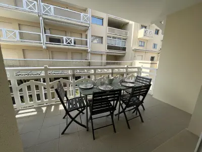 Appartement à Arcachon, Appartement T3 de 66m² avec terrasse, parking et proche jetée Thiers, centre-ville d'Arcachon - L909400