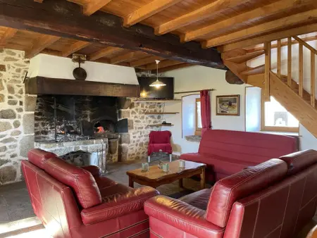 Maison authentique avec cheminée près de Vichy - Photo 3