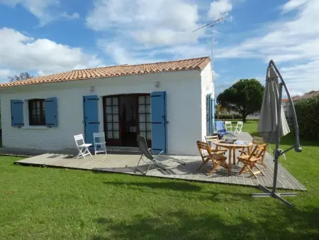 Maison de vacances avec grand jardin et proche plage, 6 pers, chiens bienvenus - Photo 1