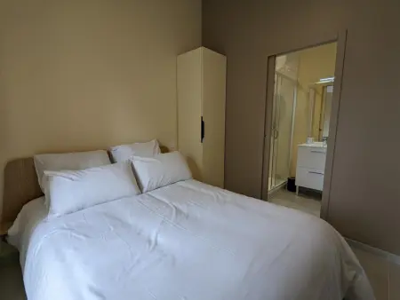 Studio confort à Angoulême avec terrasse, proche transports, idéale pour couples et bébés. - Photo 11