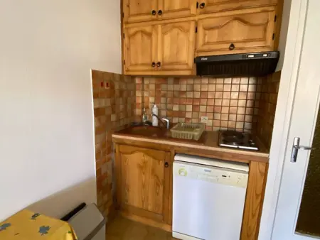 Studio Cabine 4 Pers, Terrasse, Parking Privé, Proche Plage et Commerces, La Franqui - Photo 5