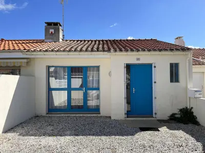 Maison à Saint Gilles Croix de Vie, Villa 2 Chambres au Calme, Proche Plage avec Cour et Parking à Saint-Gilles-Croix-de-Vie - L866592