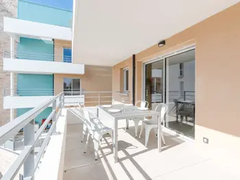 Appartement à Narbonne, T3 climatisé, proche plage, neuf, WIFI inclus, parking privé - L909865