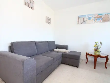 Bel Appartement T2 avec Loggia à 2 Min des Thermes, Wi-Fi, Classé 2 Étoiles - Photo 2