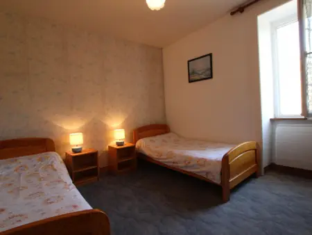 Grande maison en pierre avec jardin et WiFi à Les Pieux - Photo 9