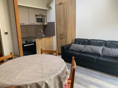 Wohnung in Brides les Bains, T2 bis dernier étage sécurisé avec balcon et mezzanine - L910025