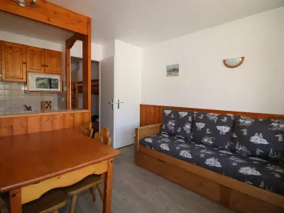 Appartement à Tignes, Studio Confortable · Près des pistes et commerces · Balcon Sud · Animaux acceptés - L910121