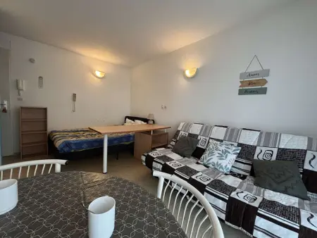 Appartement à La Rochelle, Studio avec Terrasse, Piscine et Proximité Plage aux Minimes, La Rochelle - L940998