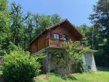 Appartement à Saint Bonnet Tronçais,Chalet avec Clim, Wi-Fi et Animaux Acceptés à Saint-Bonnet-Tronçais FR-1-489-445 N°941681