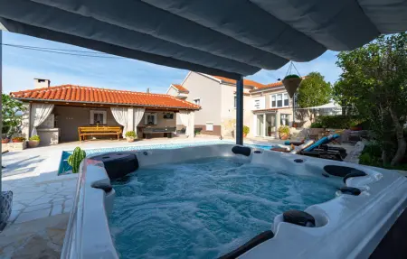 Location Maison 6 personnes à Pridraga - Photo 18