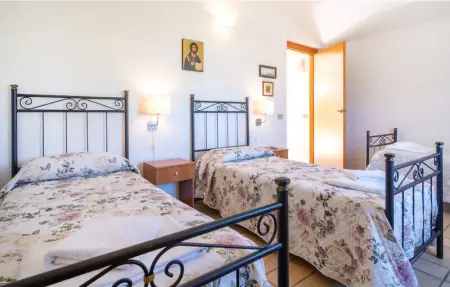 Location Maison 11 personnes à Noto - Photo 21