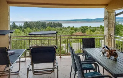 Appartement à Starigrad - L941996