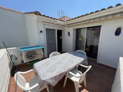 Appartement à Port Leucate, Appartement T2, Clim, Terrasse, 4 pers, à 150m de la plage - Port Leucate - L943398