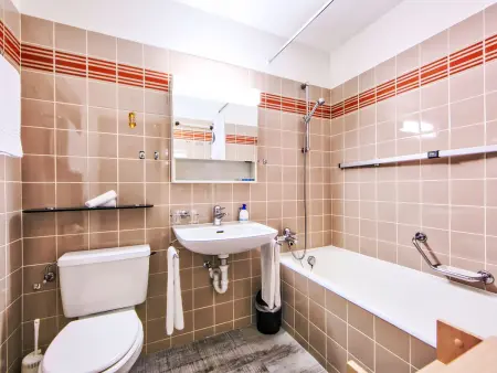 Ringstrasse Apt 312, Appartement 4 personnes à Loèche les Bains - Photo 9