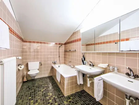 Ringstrasse Apt 421, Appartement 4 personnes à Loèche les Bains - Photo 5