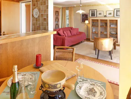 Jeanne D'Arc Apt. H-58, Appartement 2 personnes à Crans Montana - Photo 1