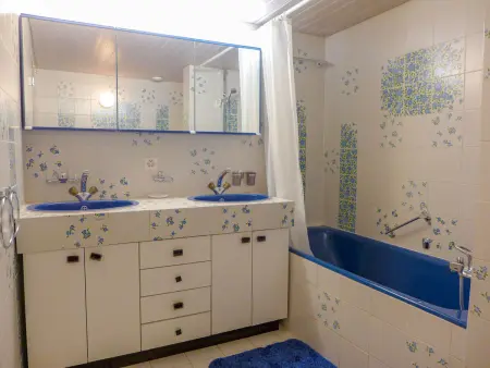 Jeanne D'Arc Apt. H-58, Appartement 2 personnes à Crans Montana - Photo 2