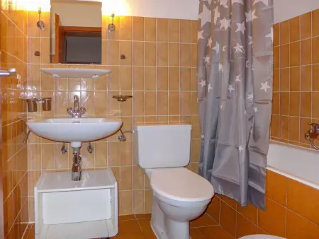 Yuca B Apt. 28, Appartement 4 personnes à Crans Montana - Photo 13
