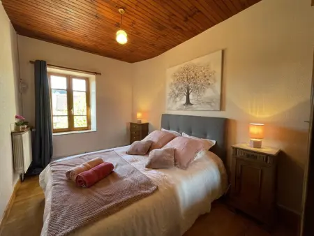 Maison indépendante avec jardin pour famille et animaux bienvenus - Photo 4