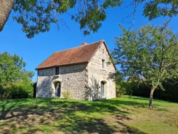 Gite à Autry Issards,Maison de Charme avec Jardin Privé et Randonnées, Idéale pour Familles et Cavaliers FR-1-489-449 N°943519